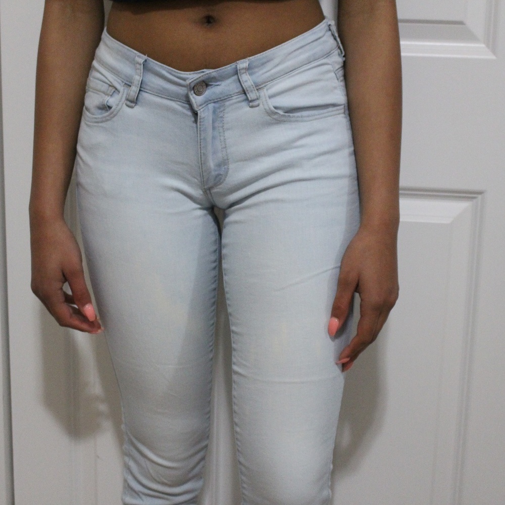 High Waisted Light Wash Jeans